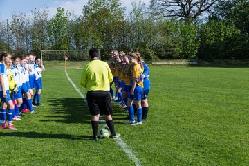 Bild 11 - B-Juniorinnen Bramstedter TS - SSV Hennstedt : Ergebnis: 3:7